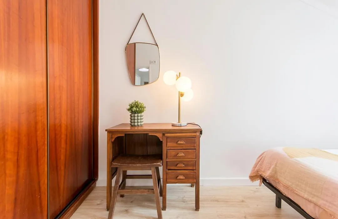 New Bright And Cozy Apartment In Graca-1